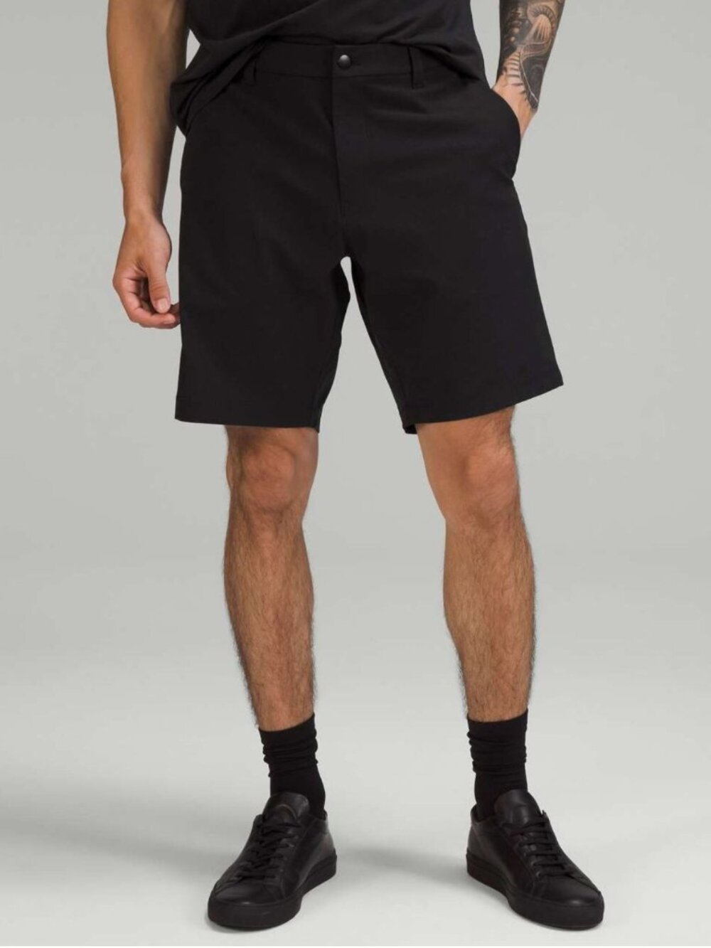 Lululemon Mens Commission Shorts Relaxed Warpstream Black 9" Size 32 Golf
